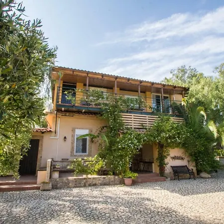 Casa di campagna La Petrara *